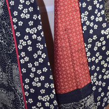 Load image into Gallery viewer, Kimono Style Jacket with Contrast Neckband