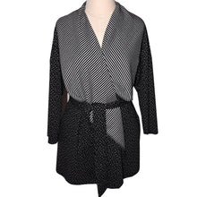 Load image into Gallery viewer, Attractive Black and White Knit Wrap Jacket with Roll Collar
