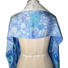 Load image into Gallery viewer, Beautiful Jerusalem Crackle Blue Tallit Prayer Shawl