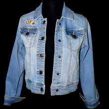 Load image into Gallery viewer, Child’s Embroidered Unicorn Light Blue Denim Jacket   M7-8
