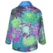 Load image into Gallery viewer, Beautiful Handcrafted Multicolor Floral Lined Cotton Kimono Jacket
